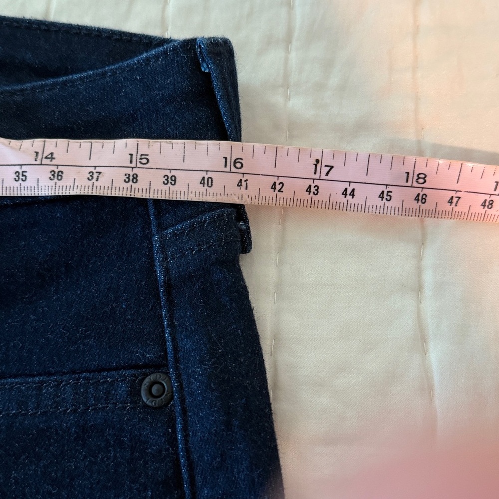 NYDJ Sheri Slim Dark Indigo Jeans. Size 8 - Picture 5 of 8